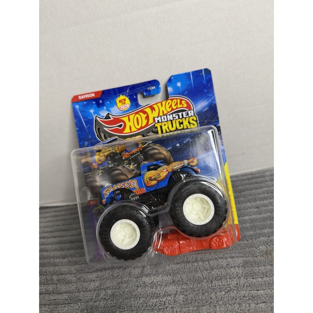 Hot Wheels Monster Trucks SAMSON Leading Legends Truck with Crushed Car Rare